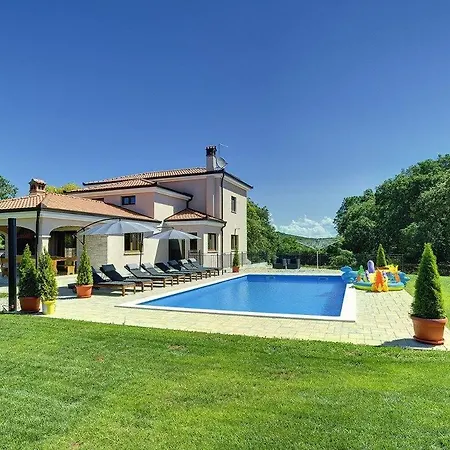 בית נופש House Ivano