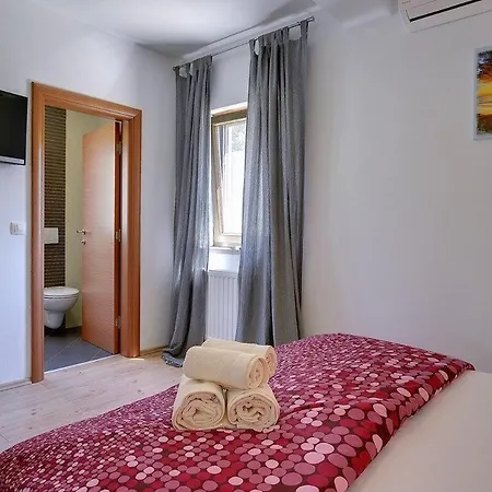 Nyaraló House Ivano *